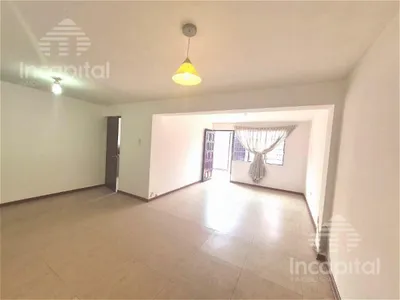 Venta de Casa en - Lima 3 Dormitorios 