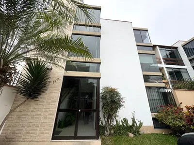 Venta de Departamento en Santiago de Surco - Lima 2 Dormitorios