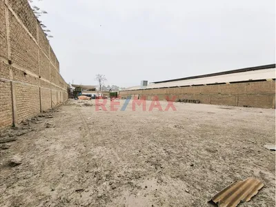 Terreno En Venta De 2700M² – Av. Los Cisnes – Santa María De Huachipa