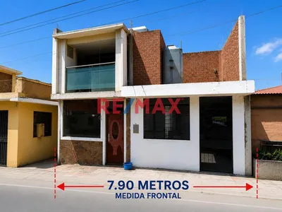 Venta De 2 Casas Juntas - Ignacio Merino - Cerca A Real Plaza - Precio Negociable