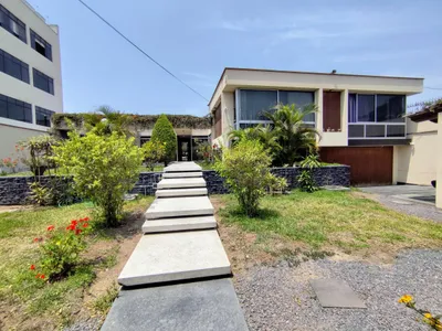 Venta de Terreno / Lote en La Molina - Lima 5 Dormitorios 