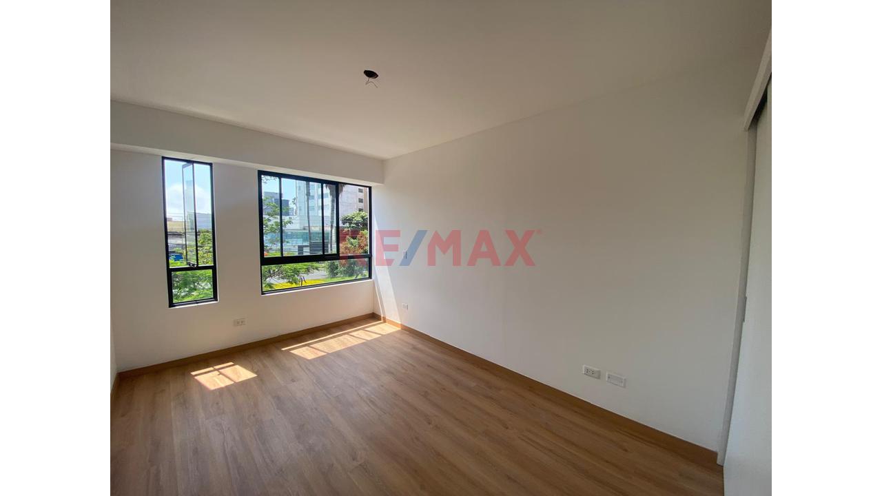 Vendo Lindo Departamento De Estreno Con Estacionamiento En San  Borja