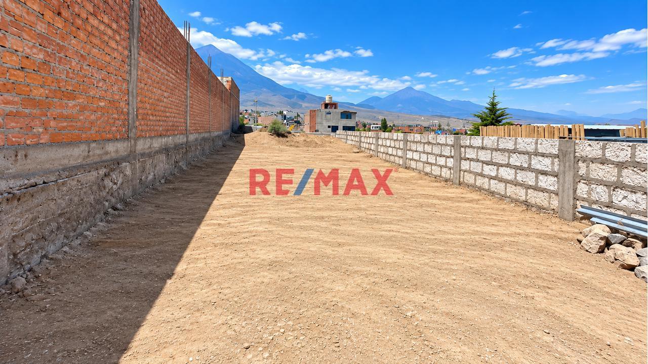 Amplio Terreno En Venta De 226 M2 En Amazonas- Cerro Colorado