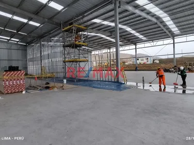 Local Industrial En Alquiler