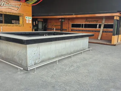 Alquiler de Local Comercial en Santiago de Surco - Lima 5 Dormitorios 