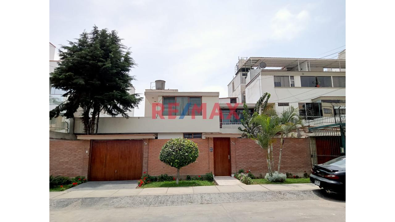 Se Vende Bonita Casa En San Borja !