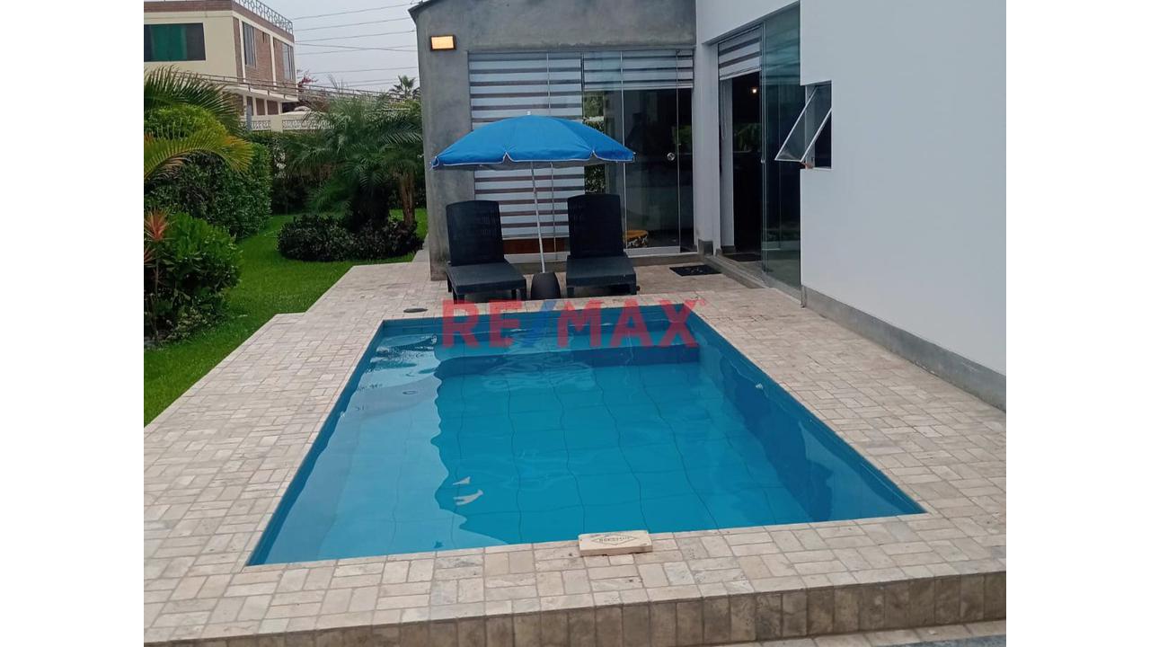 Venta De Casa En Condominio Privado Solimar Lurin