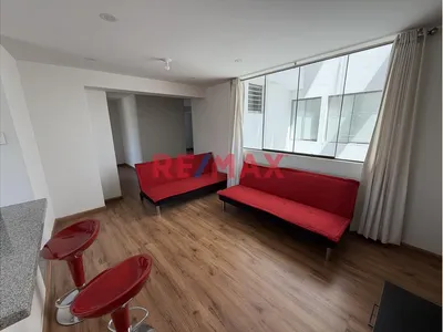¡Alquiler  Cerca  A La Católica !  Moderno Departamento Semi-Amoblado A Pasos De La Católica! | Piscina + Parrilla + Mini Gimnasio  Y Cochera