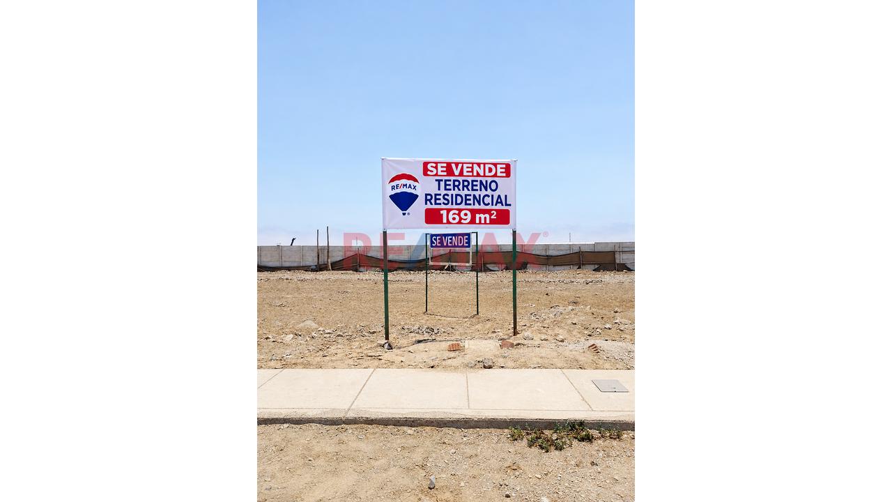 Se Vende Terreno, 169  M2 Urb. Las Praderas De Lurin