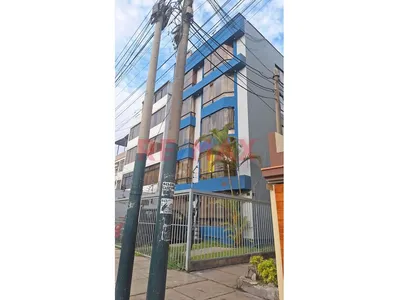 Se Alquila Un Monoambiente Amoblado Con Cochera En Surco
