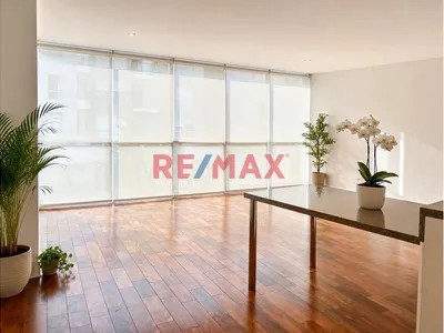 Venta Moderno Departamento Como Inversión Frente A Miraflores