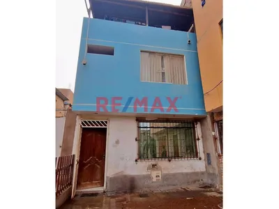 Venta De Casa En Villa Maria Del Triunfo (Hospital Solidaridad Sisol)