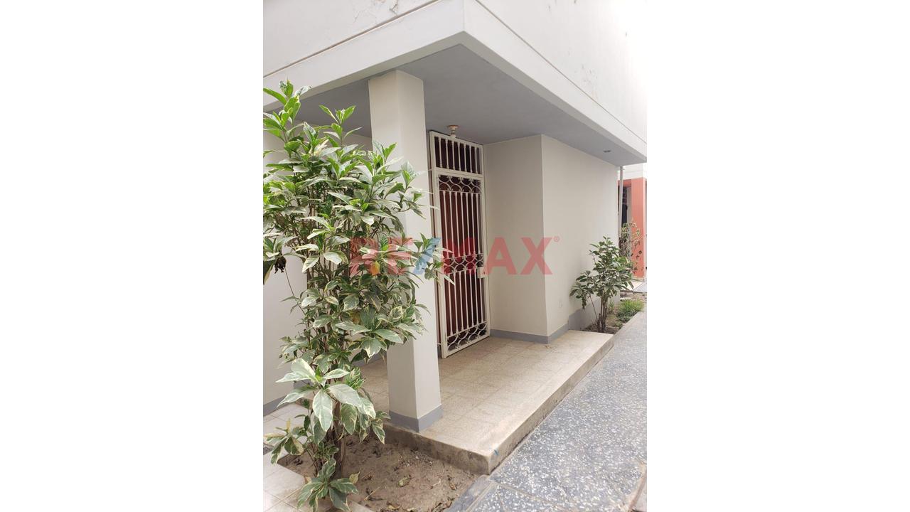 En Urb Club Grau -  Venta De Casa En Condominio