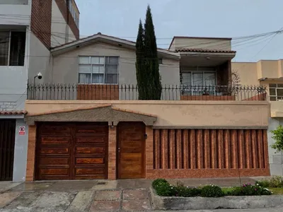 Venta de Casa en San Miguel - Lima 8 Dormitorios 