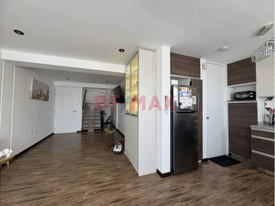 Duplex Moderno Con Estilo Unico