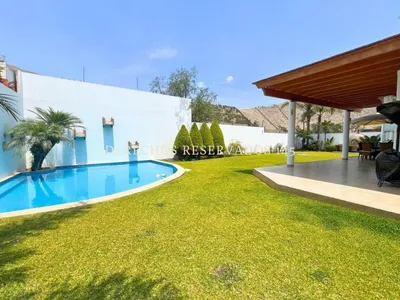 Venta de Casa en La Molina - Lima 4 Dormitorios 
