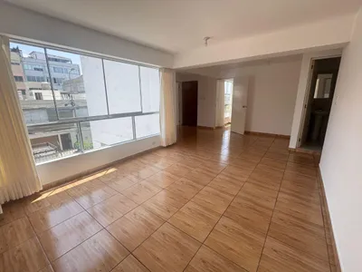 Venta de Departamento en Surquillo - Lima 3 Dormitorios