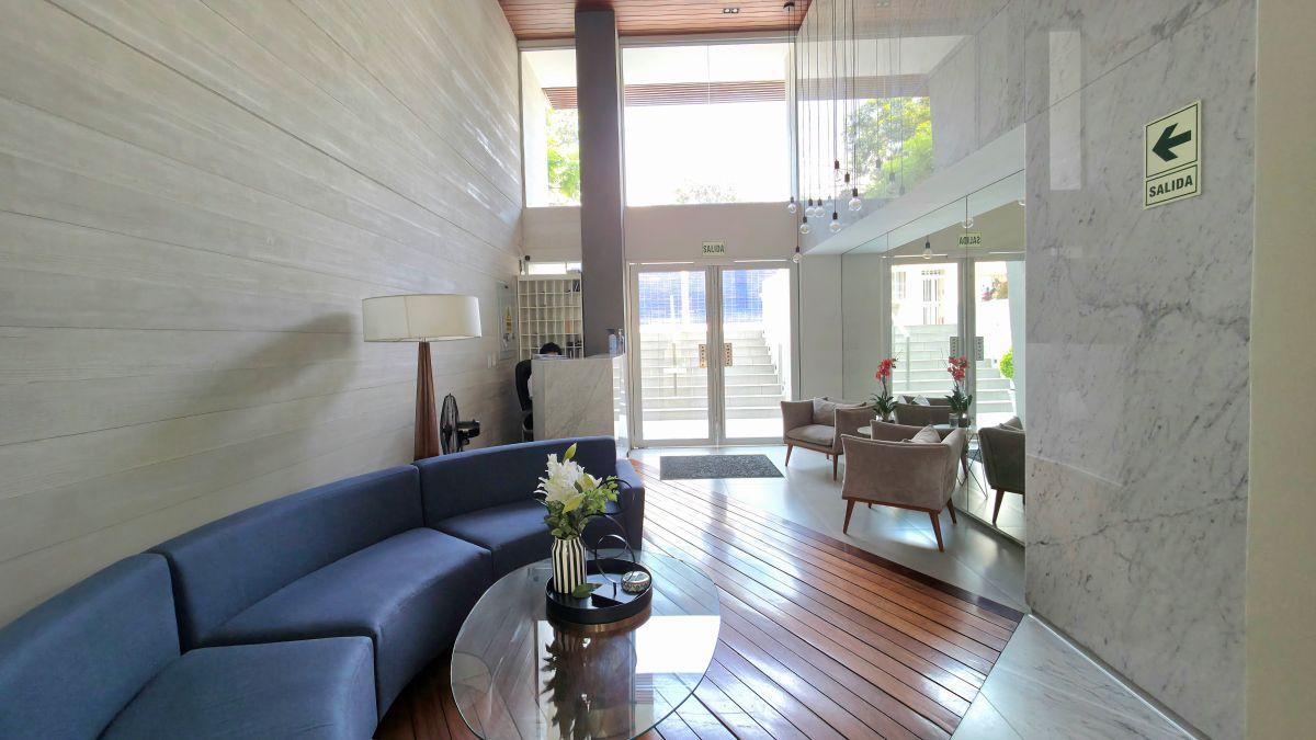 Venta de Departamento en Miraflores - Lima 4 Dormitorios 