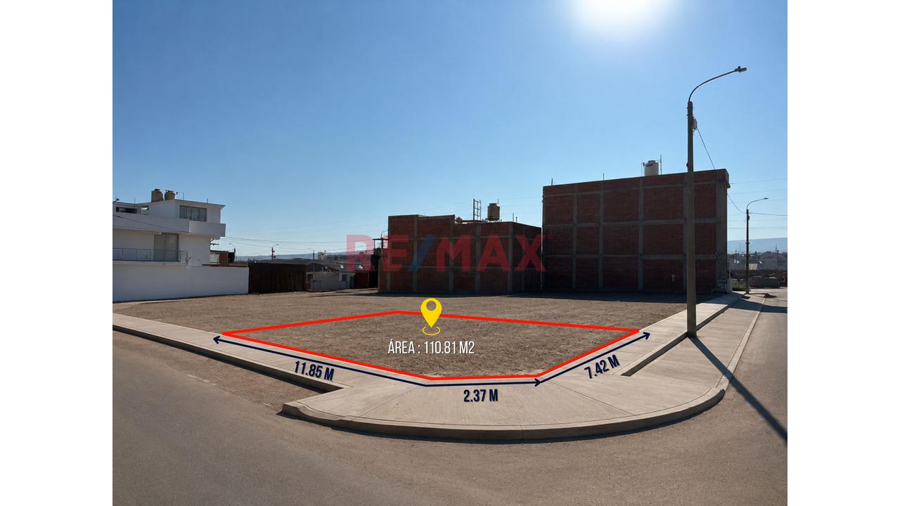 Se Vende Terreno En Esquina, Las Viñas Pocollay