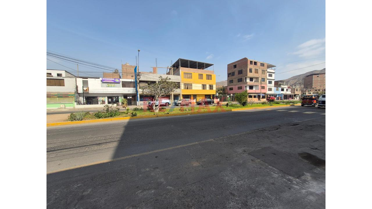 ¡Oportunidad De Inversión Y Vivienda En San Juan De Lurigancho!