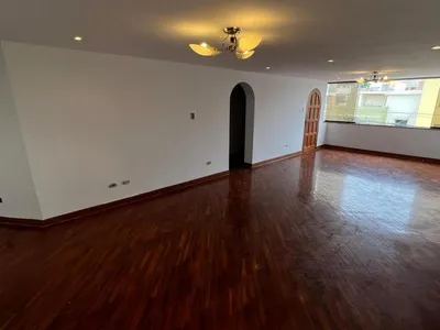Departamento en venta · Calle Chinchaysuyo al 300, San Miguel · 136 m², 3 dorm.