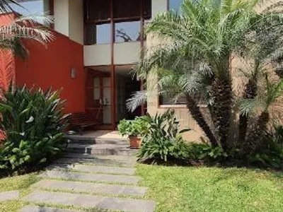 Venta de Casa en La Molina - Lima 4 Dormitorios