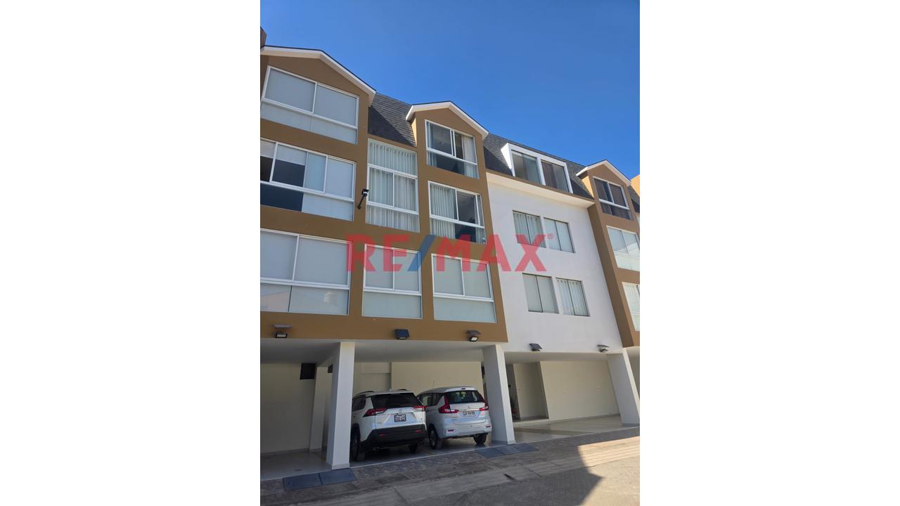 Departamento En Venta Tercer Piso De Condominio Seguro Y Privado