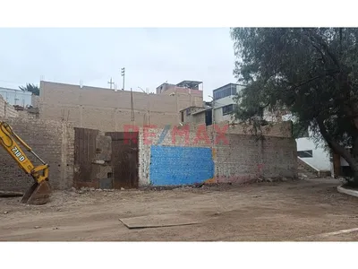 Se Vende Terreno Con Potencial Urbano Y Comercial