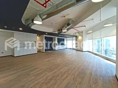 Venta de Oficina en Santiago de Surco - Lima 0 Dormitorio 