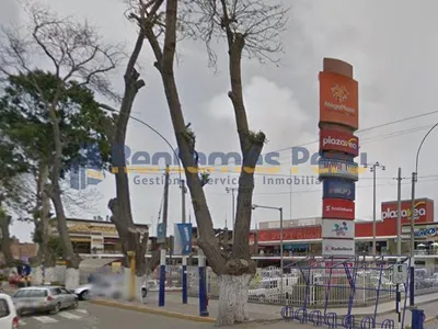 Alquiler de Local Comercial en Chorrillos - Lima 0 Dormitorio 
