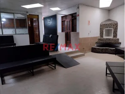 Casa Amplia En Alquiler Para Empresas