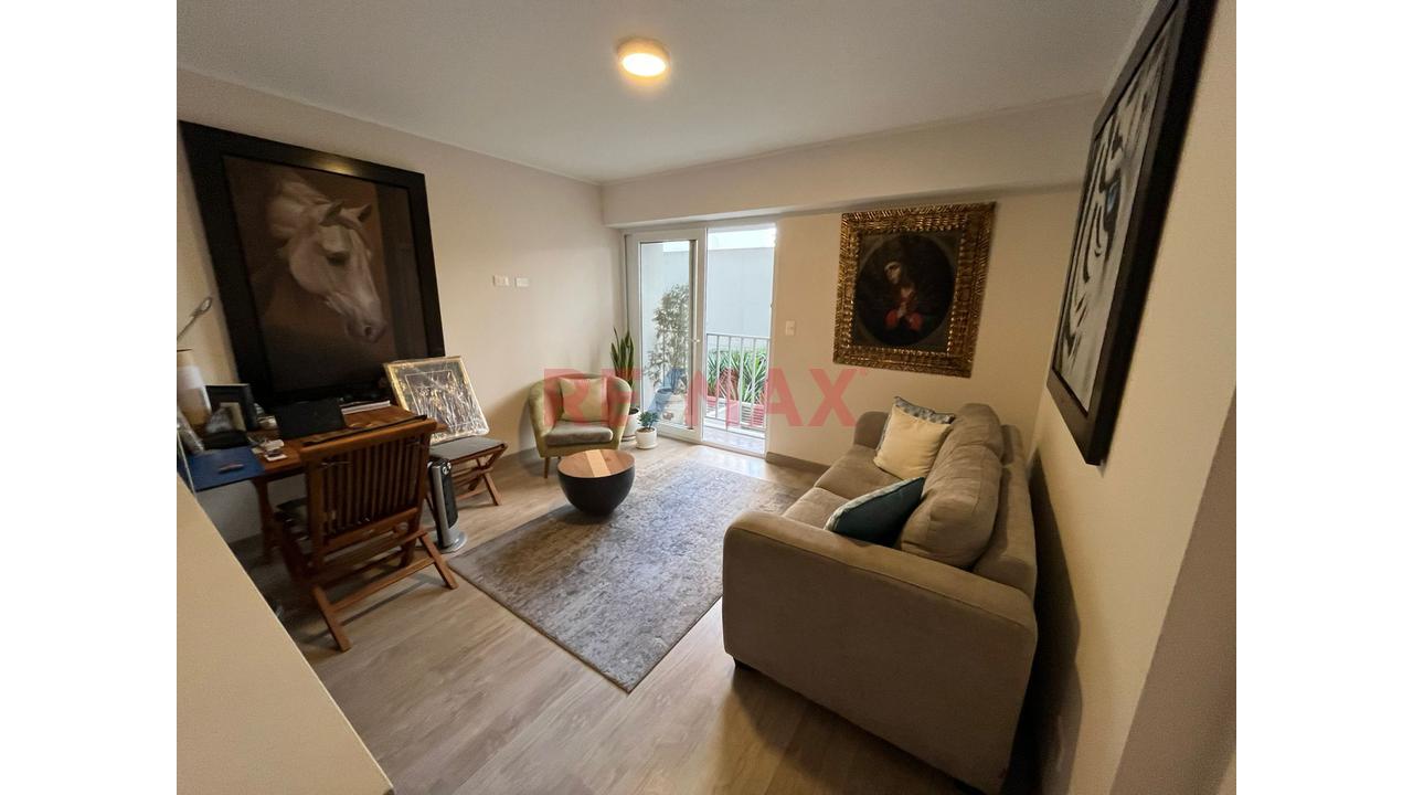 Se Vende Departamento Moderno De Constructora Edifica A Una Cuadra Del Centro Financiero De  San Isidro