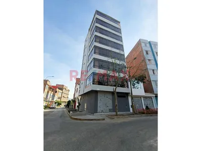 🏩Amplio Local Comercial Para Negocio O Almacen - 💵S/. 1800 Soles - 📐 78 M2. Excelente Ubicacion Las Paderas De Santa Anita