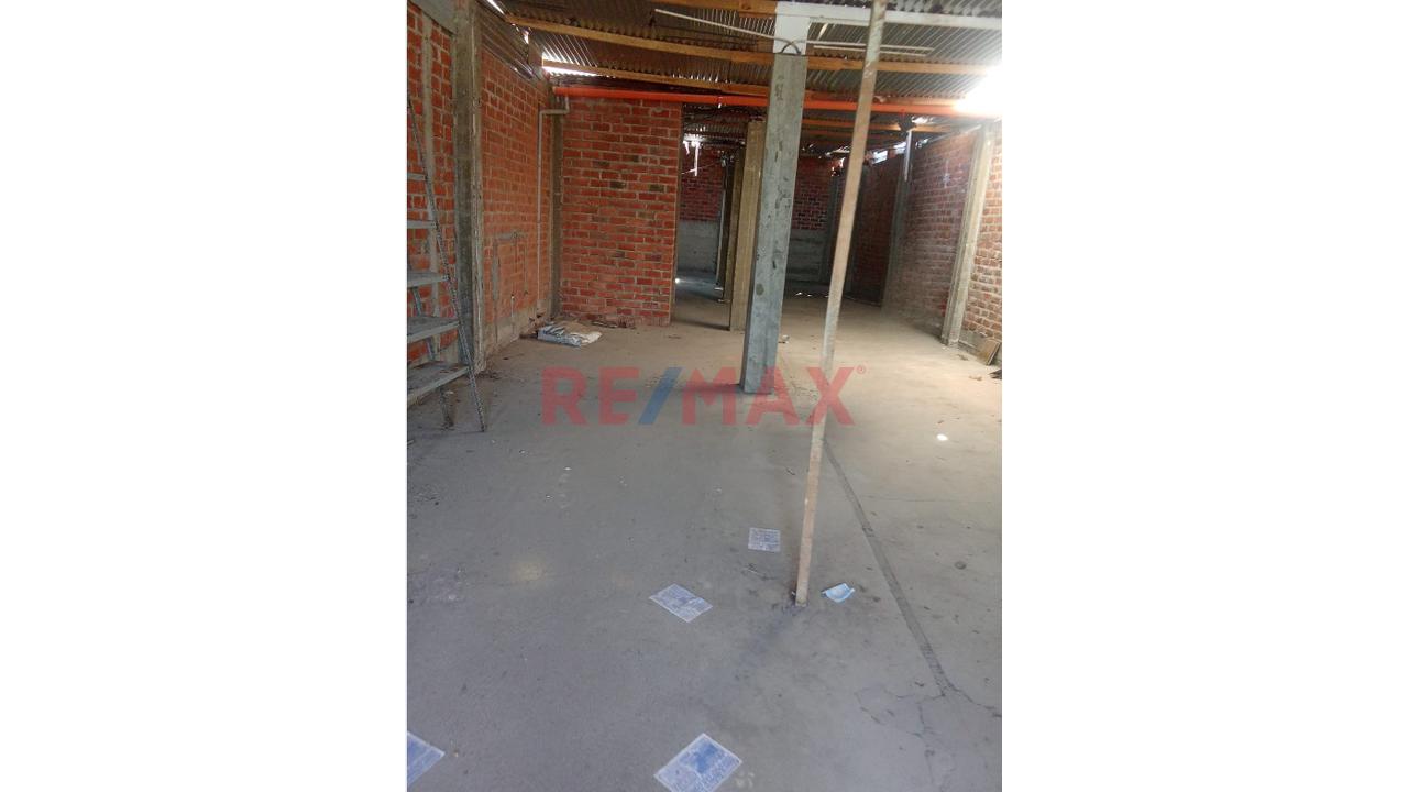 🏡 ¡Oportunidad De Inversión En Villa El Salvador! Casa De 1 Piso Sin Techar – 140 M²