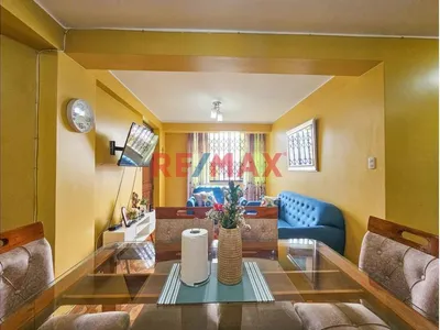 Venta de Departamento en Los Olivos - Lima 3 Dormitorios