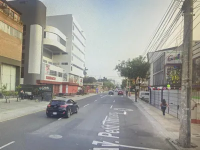Venta de Local Comercial en Miraflores - Lima 4 Dormitorios 