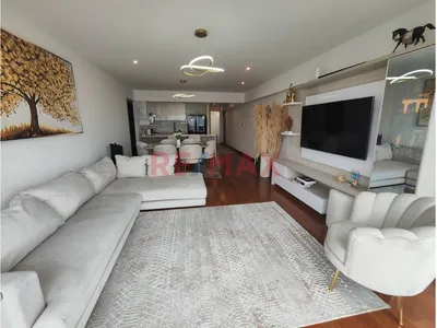 Departamento Casi Nuevo En Velasco Astete – Surco | 110 M² | 2 Cocheras Paralelas + Depósito