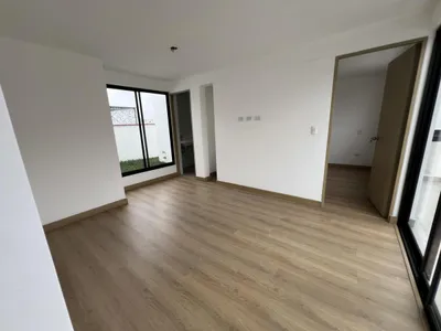 Venta de Departamento en Santiago de Surco - Lima 3 Dormitorios 