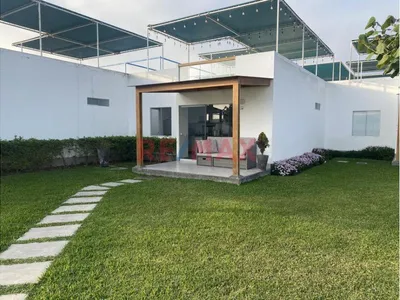 Venta de Casa de Playa en San Antonio - Cañete 3 Dormitorios