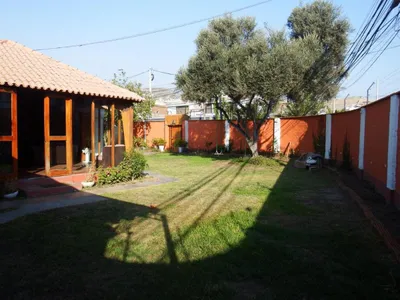 Venta de Casa en Santiago de Surco - Lima 4 Dormitorios