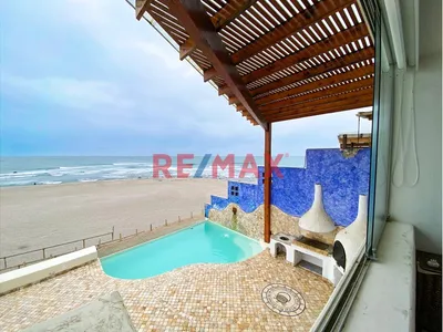 Vendo Hermosa Casa Frente Al Mar Primera Fila En Punta Hermosa