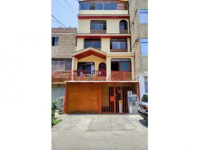 Venta de Casa en Lurigancho - Lima 13 Dormitorios 