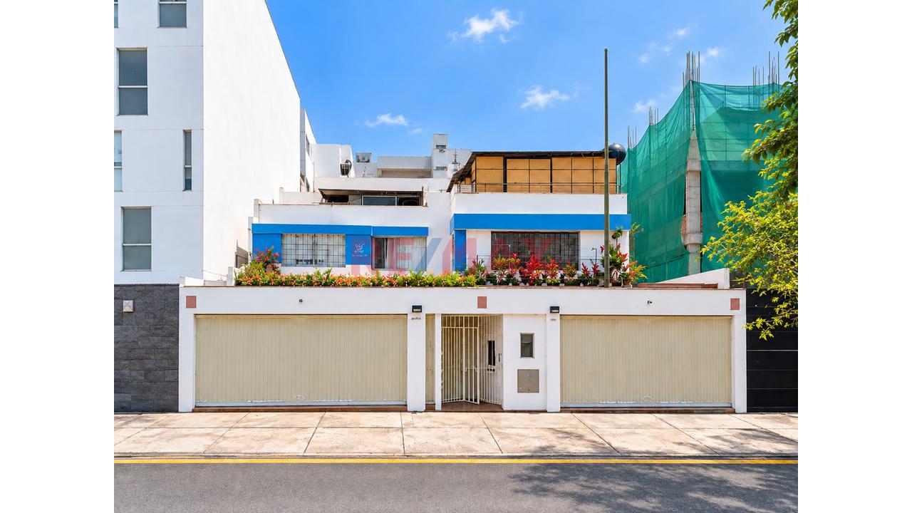 Venta Terreno Con Casa En Exclusiva Zona De San Isidro