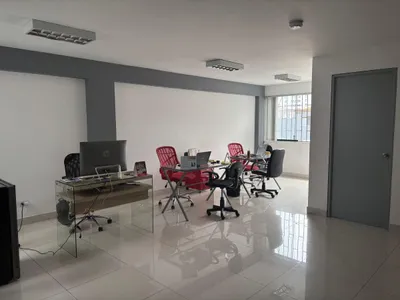 Venta de Oficina en Miraflores - Lima