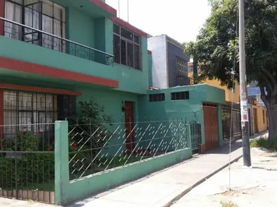 Venta de Casa en Pueblo Libre - Lima 4 Dormitorios 