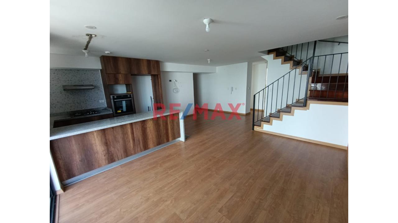 🏡 Vive En Surco Con La Comodidad De Un Departamento Amplio + Azotea Privada