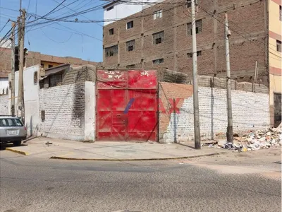 ¡Oportunidad De Inversión En Gamarra! | Terreno En Esquina De 400 M²!
