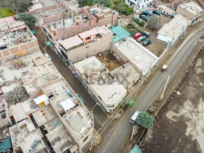 Venta de Casa en Puente Piedra - Lima 5 Dormitorios 