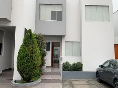 Casa en venta · Jiron Acapulco, La Molina · 300 m², 3 dorm.