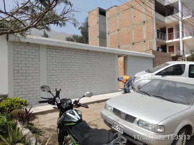 Venta de Casa en Ate - Lima 0 Dormitorio 